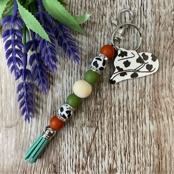 Keychain Cow Dino Cat Police Handcrafted Artisan Silicone Beaded Bracelet Key - Picture 10 of 13